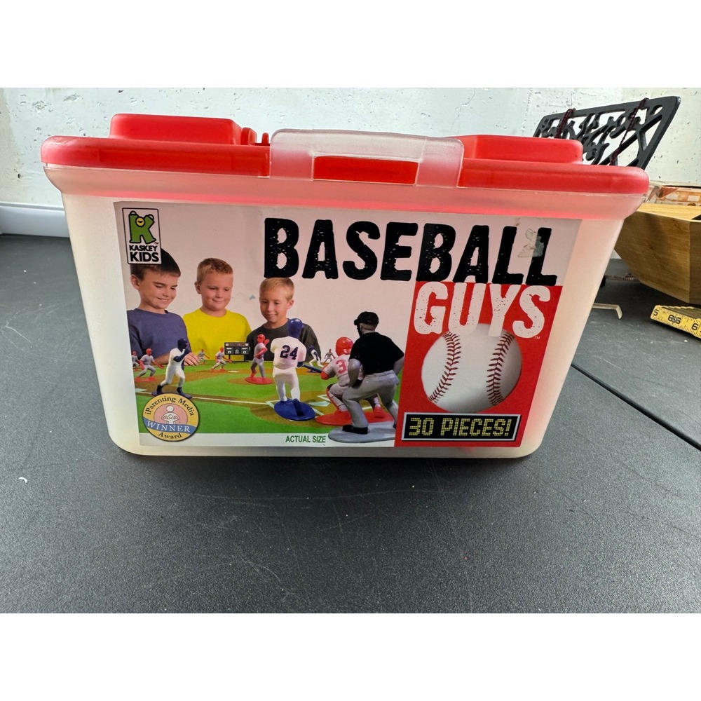 Kaskey Kids Baseball Guys 30 Piece Sports Action Figure Playset wCase Red Blue